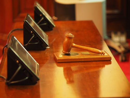trial jury gavel
